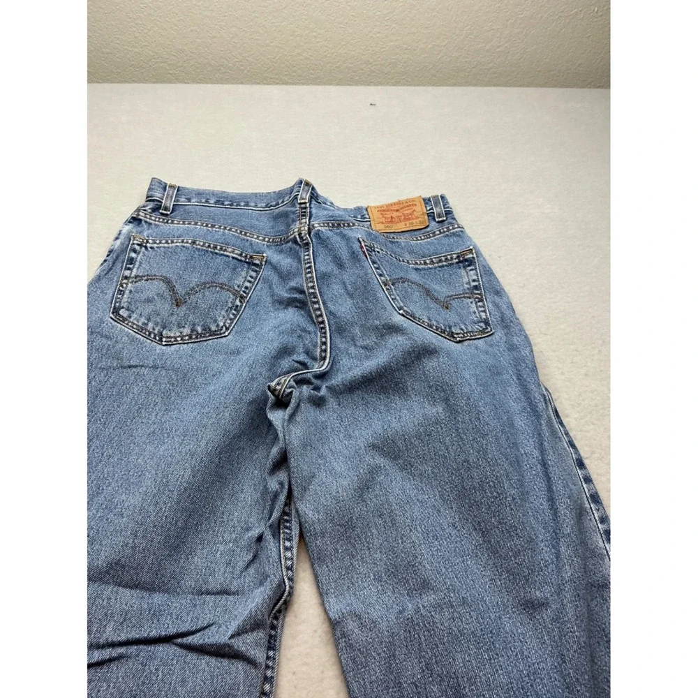 Levi's Vintage Made in USA 560 Comfort Fit Jeans Loose Tapered 36x32‎ Blue Denim